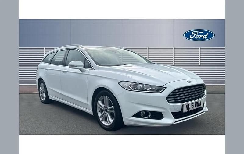 White Used 2015 Ford Mondeo Titanium Estate | £7,995 (Fair price) - Image 1/4