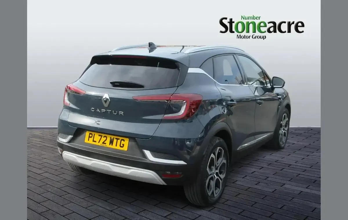 Używany Renault Captur Techno 91 KM (66 kW) 2023 Niebieski SUV