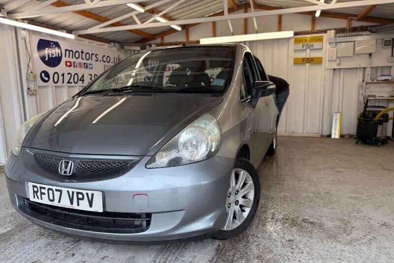 Silver Used 2007 Honda Jazz SE Hatchback | £2,490 (Fair price) - Image 1/1