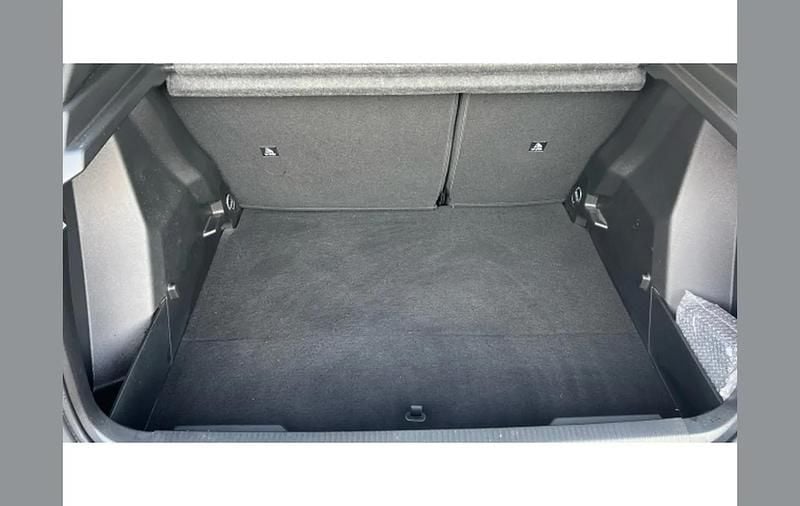 Used Peugeot e-2008 GTi 100 kW (136 HP) 2024 Blue SUV