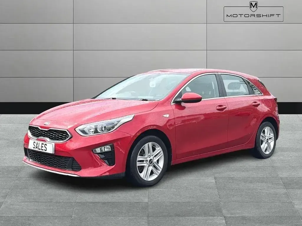Used Kia Ceed 134 HP (98 kW) 2022 Red Hatchback