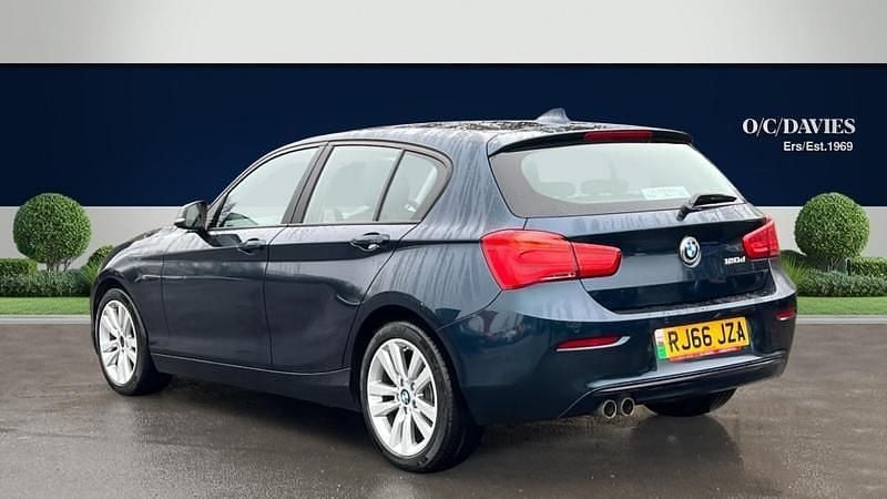 Used BMW 120 Sport Line 190 HP (139 kW) 2016 Blue Hatchback