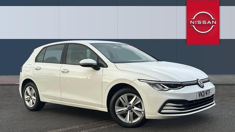 White Used 2021 VW Golf VII Life Hatchback | £14,310 (Fair price) - Image 1/3