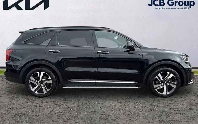 Used Kia Sorento 230 HP (169 kW) 2023 Black SUV