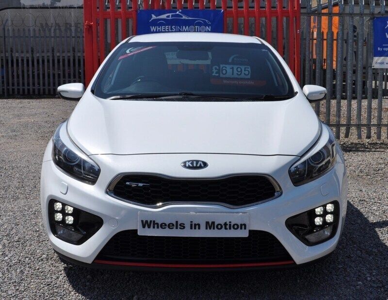 White Used 2014 Kia Ceed GT Hatchback | £6,195 (A bit pricey) - Image 1/4