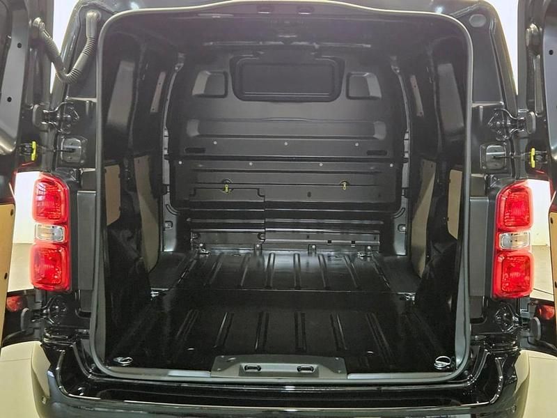 New Peugeot Expert 145 HP (106 kW) 2025 Black Van