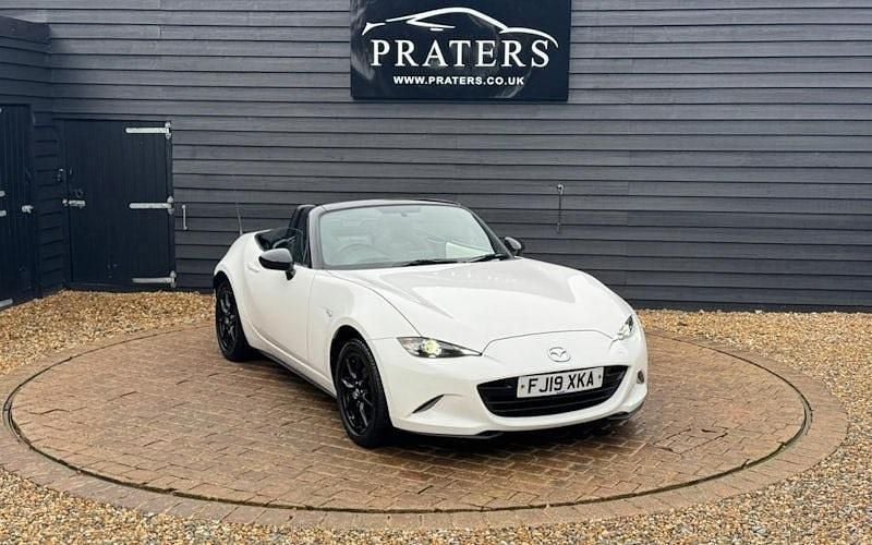 Begagnad Mazda MX5 132 HK (97 kW) 2019 Vit Cab