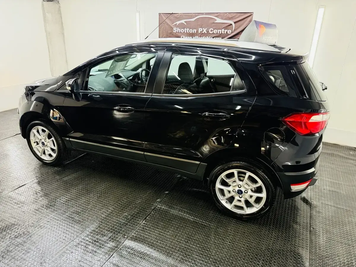 Used Ford Ecosport Titanium 125 HP (91 kW) 2016 Black SUV