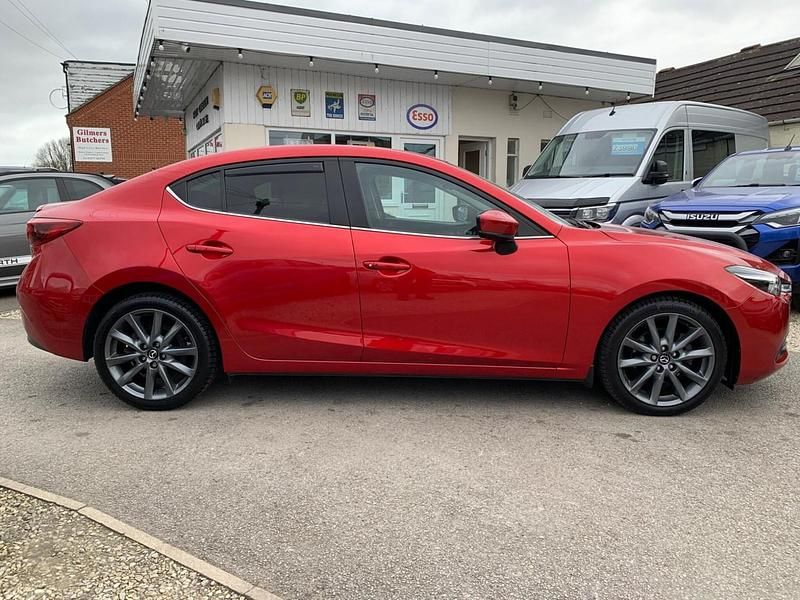 Begagnad Mazda 3 Inclusive 165 HK (121 kW) 2016 Röd Sedan
