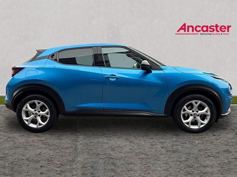 Used Nissan Juke N-Connecta 114 HP (83 kW) 2021 Blue SUV