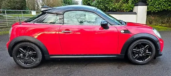 Used Mini Cooper Coupé 120 HP (88 kW) 2011 Red Coupe