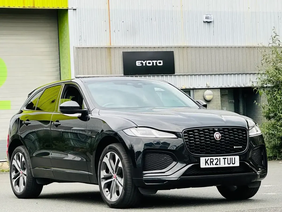 Used Jaguar F-Pace R-Dynamic 204 HP (150 kW) 2021 Black SUV