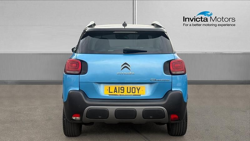 Used Citroën C3 Aircross Flair 130 HP (95 kW) 2019 Breathing blue metallic SUV