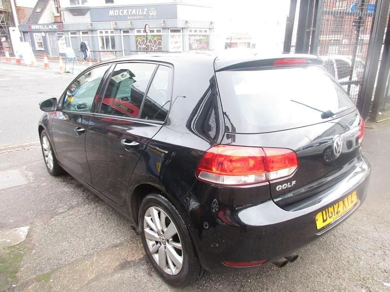 Used VW Golf VII Match 122 HP (89 kW) 2012 Black Hatchback