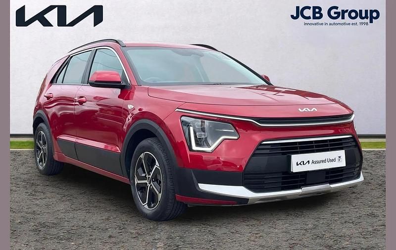 Used Kia Niro 139 HP (102 kW) 2023 Red SUV