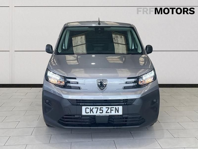 New Peugeot Partner 2025 Cumulus gry MPV