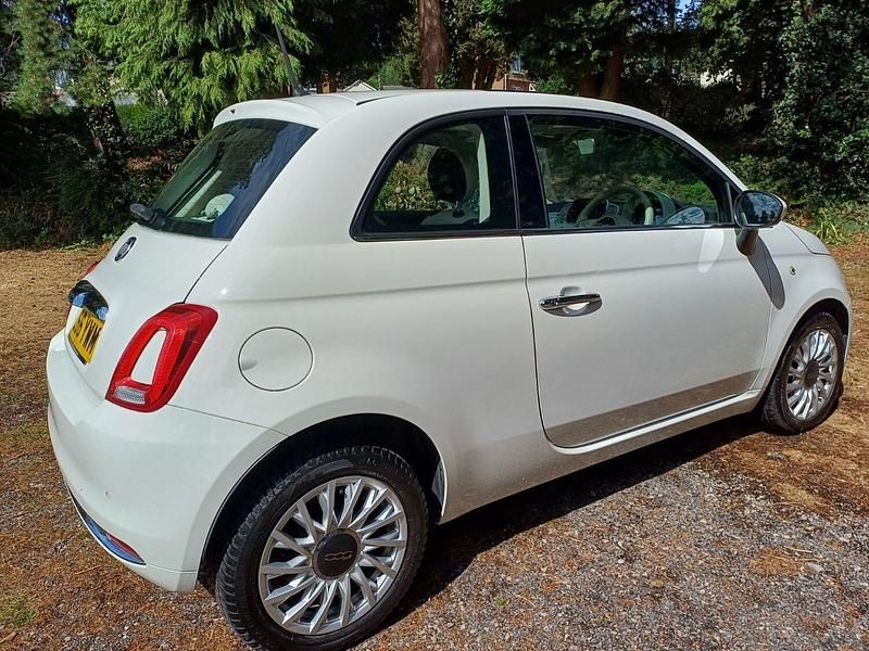 Used Fiat 500 Lounge 95 HP (69 kW) 2016 White Hatchback