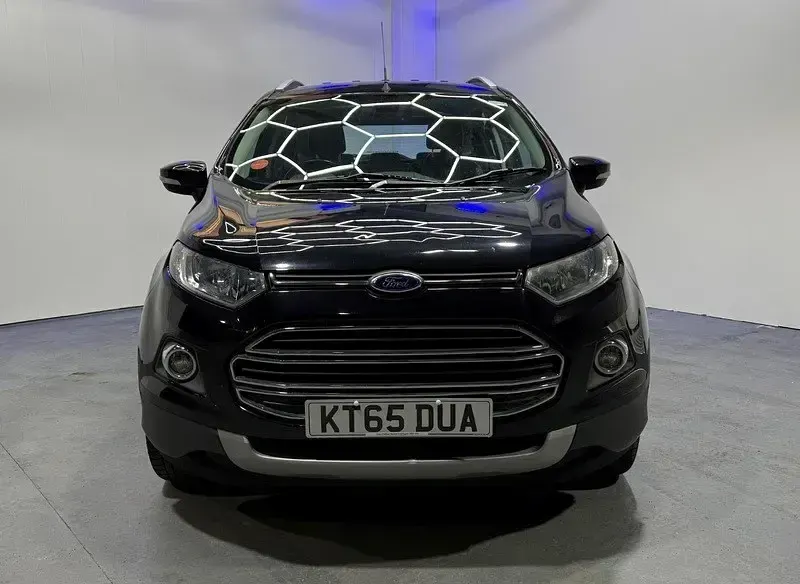 Usado Ford Ecosport Titanium 95 HP (69 kW) 2016 Preto SUV
