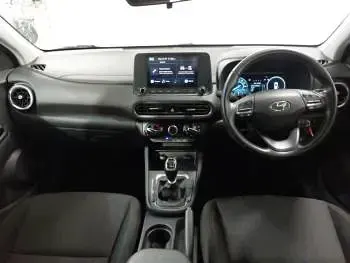 Used Hyundai Kona SE 120 HP (88 kW) 2021 White SUV