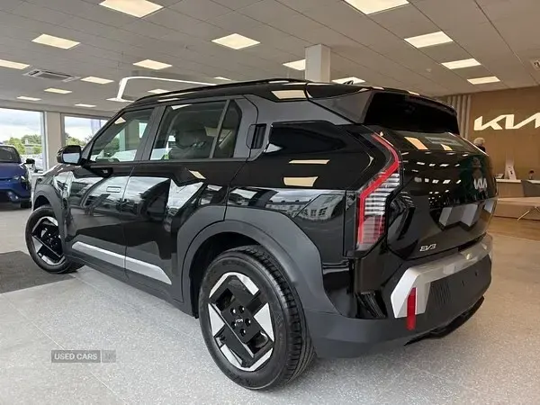 New Kia EV3 Air 150 kW (204 HP) 2026 Black SUV