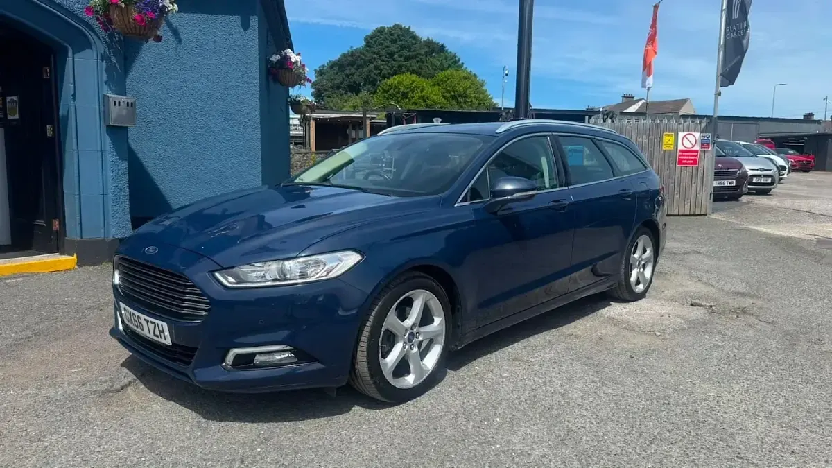 Used Ford Mondeo Titanium 2016 Blue Estate