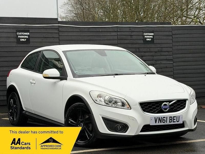 Used Volvo C30 SE 2011 White Hatchback