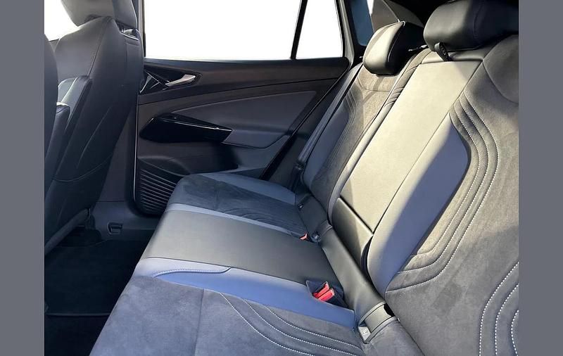 Used VW ID.4 Pro 206 kW (281 HP) 2024 White SUV