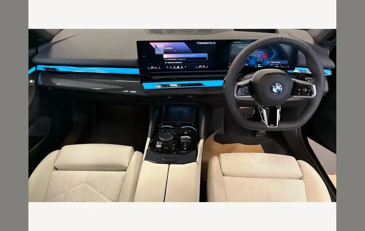 Used BMW 520 M Sport 208 HP (152 kW) 2026 Grey Estate