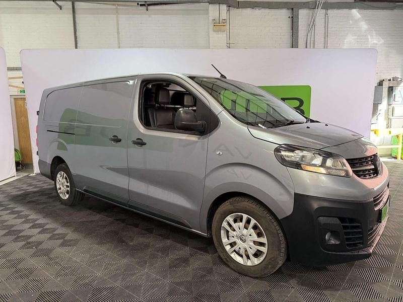 Grey Used 2020 Vauxhall Vivaro S MPV | £14,994 (A bit pricey) - Image 1/4
