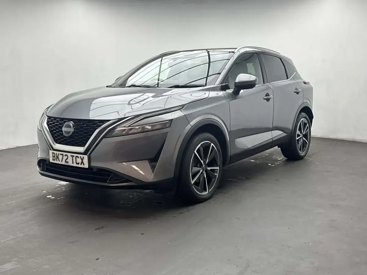 Used Nissan Qashqai Tekna 158 HP (116 kW) 2022 Grey SUV