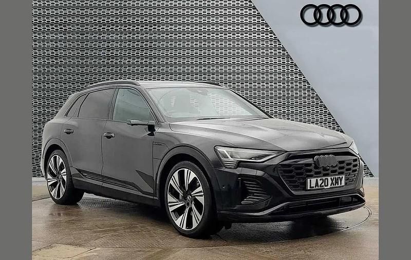 Used Audi Q8 e-tron Comfort 250 kW (340 HP) 2023 Black SUV