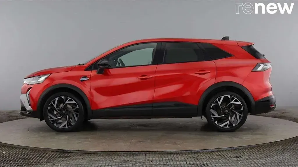 Used Renault Symbioz Iconic Esprit Alpine 143 HP (105 kW) 2025 Red  SUV
