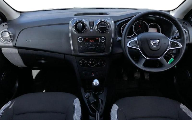 Used Dacia Sandero Ambiance 90 HP (66 kW) 2018 Grey Hatchback