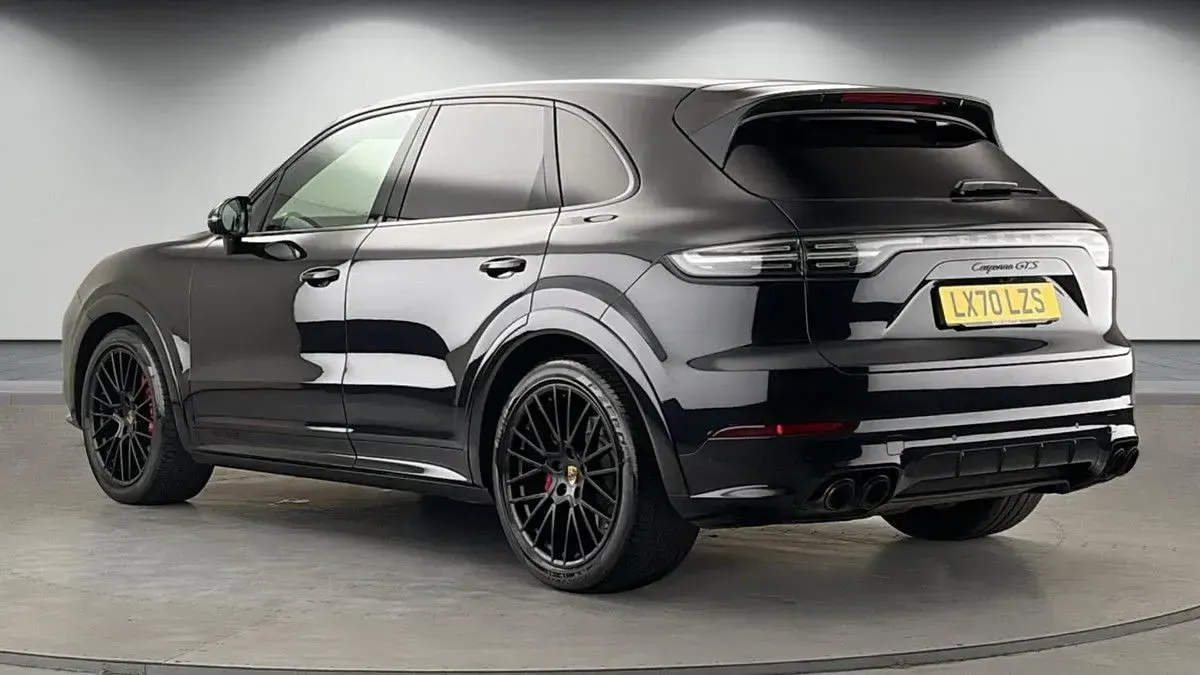 Used Porsche Cayenne 460 HP (338 kW) 2020 Black SUV