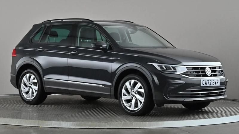 Grey Used 2022 VW Tiguan Life SUV | £17,998 (Good price) - Image 1/4