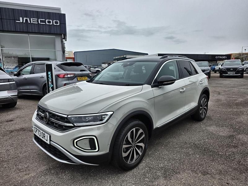 Usado VW T-Roc Style 148 CV (108 kW) 2024 Gris SUV