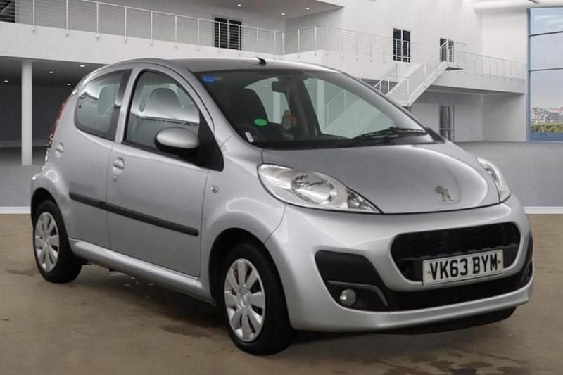 Silver Used 2013 Peugeot 107 Active Hatchback | £5,250 (Fair price) - Image 1/1