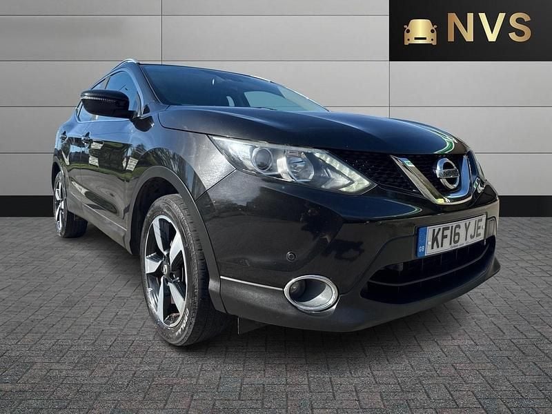 Used Nissan Qashqai Acenta 110 HP (80 kW) 2016 Black SUV