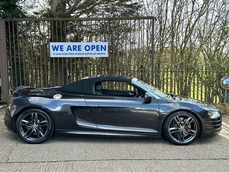 Used Audi R8 Spyder Advanced 525 HP (386 kW) 2010 Grey Cabriolet