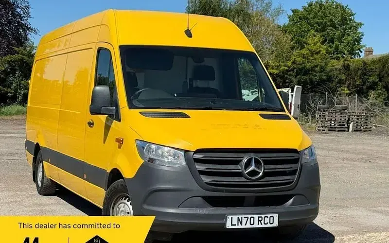 Used Mercedes Sprinter Progressive 143 HP (105 kW) 2020 Van