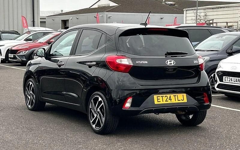 Used Hyundai i10 Premium 63 HP (46 kW) 2025 Hatchback