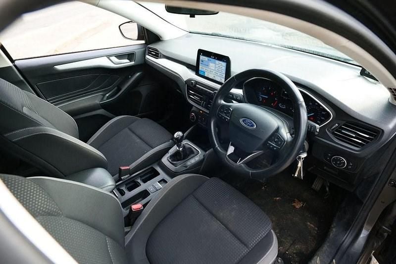 Used Ford Focus Zetec 95 HP (69 kW) 2026 Grey Estate