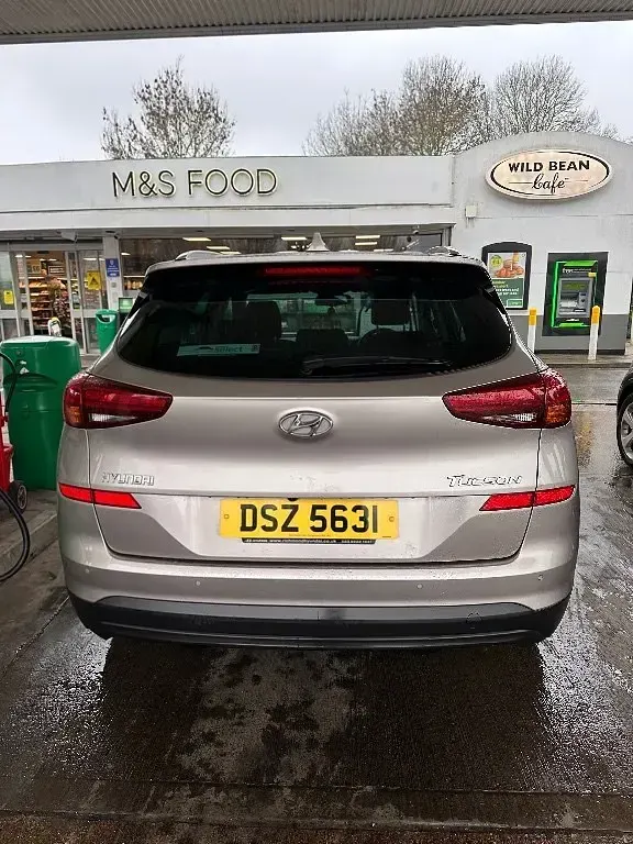 Used Hyundai Tucson SE 2019 White sand SUV