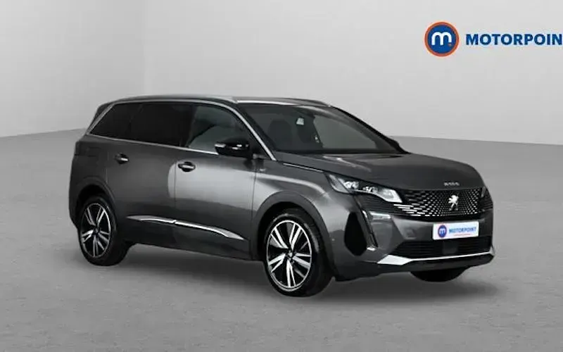 Usado Peugeot 5008 Premium 131 HP (96 kW) 2022 SUV