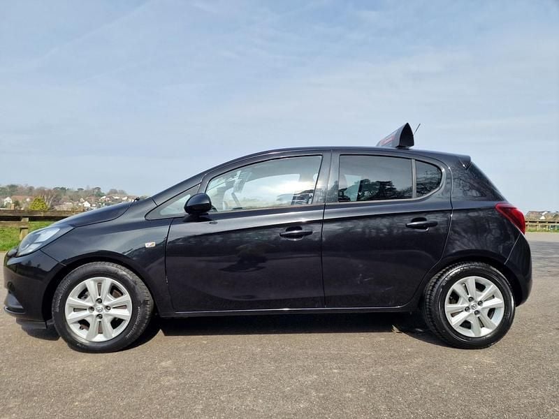 Used Vauxhall Corsa Design Edition 90 HP (66 kW) 2015 Black Hatchback