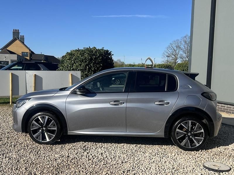 Used Peugeot 208 GT-line 100 HP (73 kW) 2020 Grey Hatchback