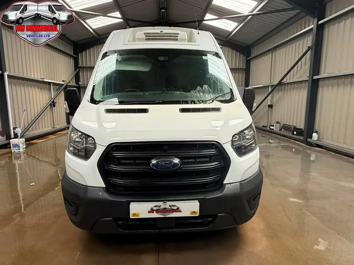 Used Ford Transit 130 HP (95 kW) 2022 White Van