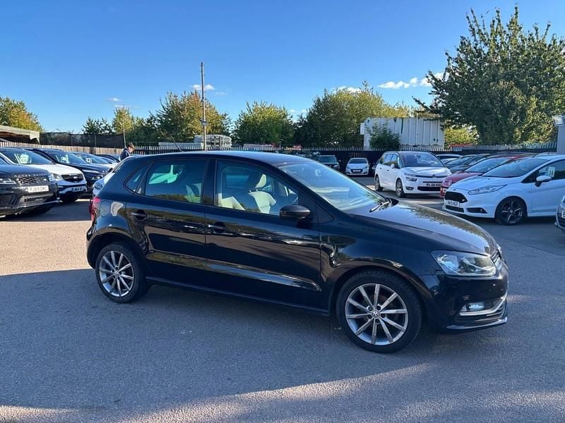 Black Used 2016 VW Polo Design Hatchback | £6,490 (Fair price) - Image 1/4