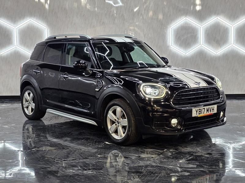 Black Used 2017 Mini Cooper D Countryman SUV | £9,995 (Fair price) - Image 1/4