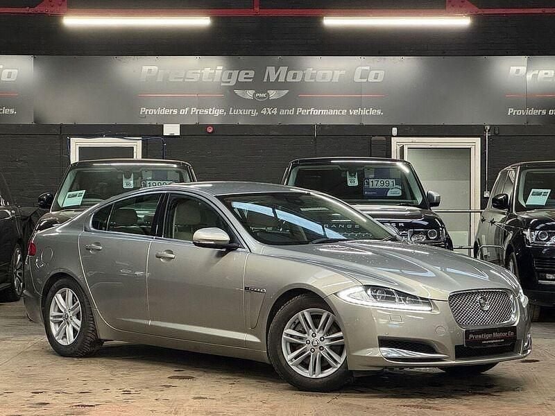 Used Jaguar XF Luxury 2013 Gold Sedan